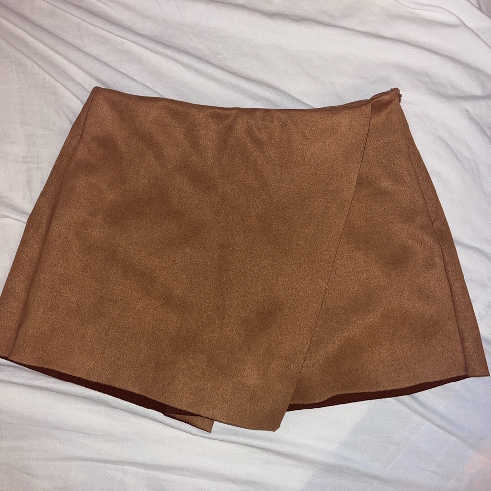 brown skort